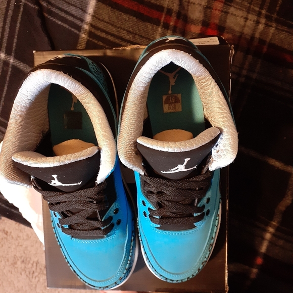 Jordan 3 retro powder blue (GS) sold!!!!! - Picture 7 of 10